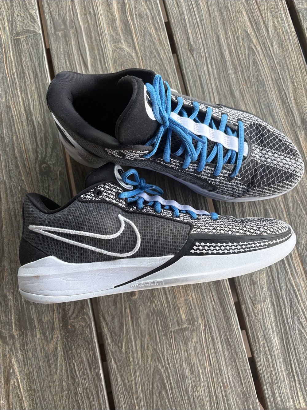 Nike Sabrina 1 Oreo Low-Top Basketball Sneakers